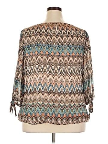 Roz & Ali 3/4 Sleeve Blouse (view 2)