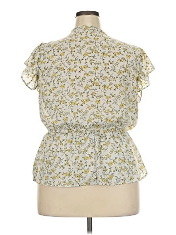 Sweet Rain Short Sleeve Blouse (view 2)