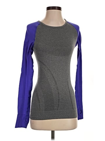Mondetta Pullover Sweater (view 1)