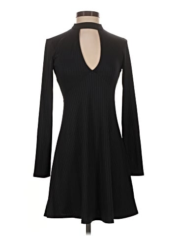 Kendall & Kylie Casual Dress (view 1)