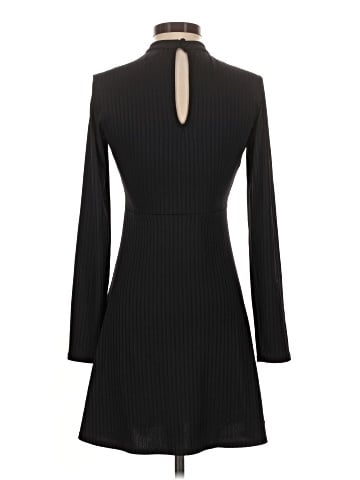 Kendall & Kylie Casual Dress (view 2)