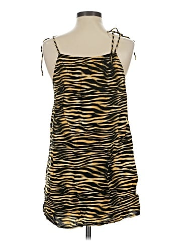 Motel Sleeveless Top (view 2)