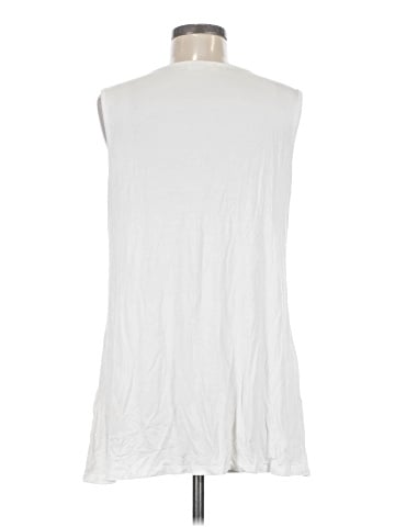 Free to Live Sleeveless T-Shirt (view 2)