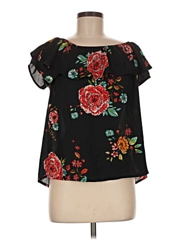 Xhilaration Short Sleeve Blouse (view 1)