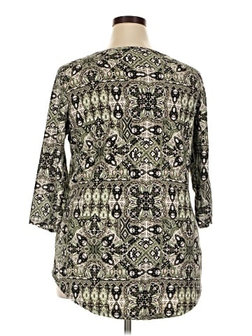 Bobbie Brooks 3/4 Sleeve T-Shirt (view 2)