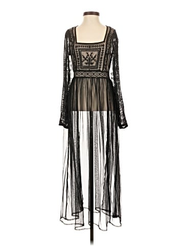 Urban Outfitters Casual Dress (view 1)