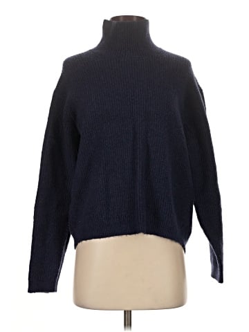 Uniqlo Turtleneck Sweater (view 1)