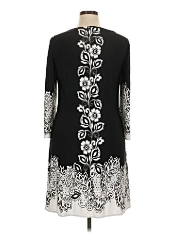 Oleg Cassini Casual Dress (view 2)