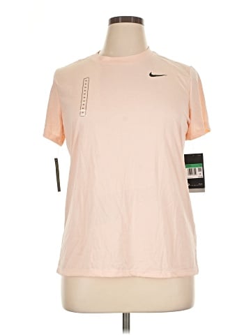Nike Active T-Shirt (view 1)