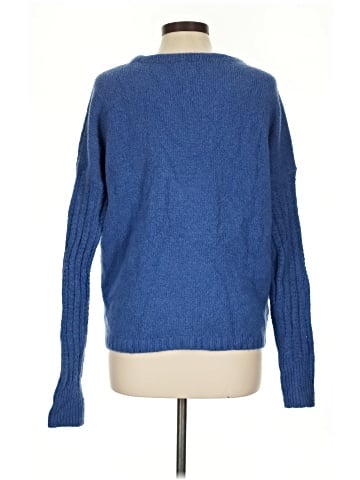 Gap Pullover Sweater (view 2)
