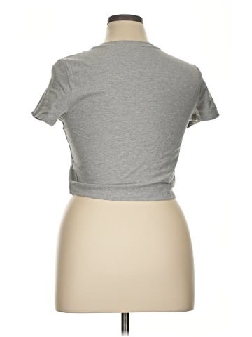 Forever 21 Short Sleeve T-Shirt (view 2)
