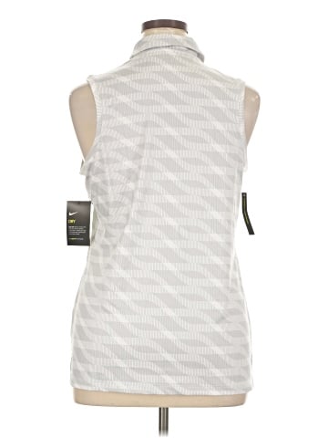 Nike Sleeveless T-Shirt (view 2)