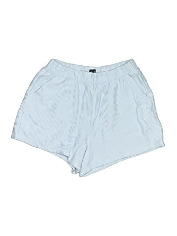 Gap Shorts (view 1)