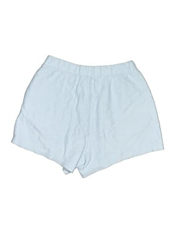 Gap Shorts (view 2)