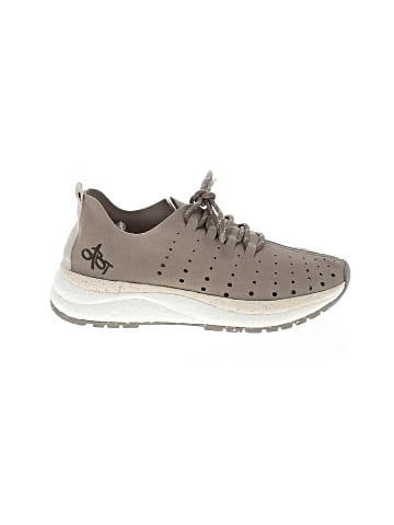 otBt Sneakers (view 1)