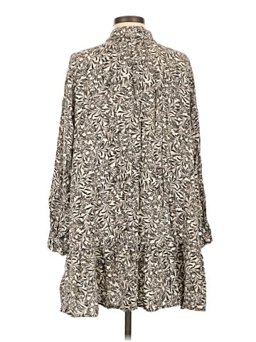 H&M Casual Dress (view 2)