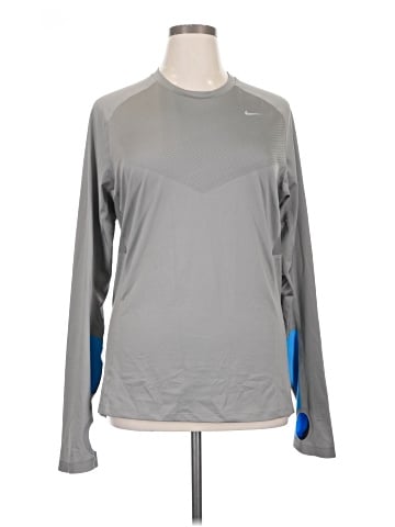 Nike Long Sleeve T-Shirt (view 1)