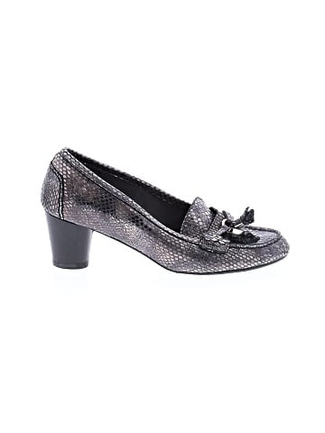 Stuart Weitzman Heels (view 1)