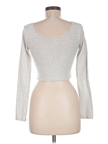 Brandy Melville Long Sleeve T-Shirt (view 2)