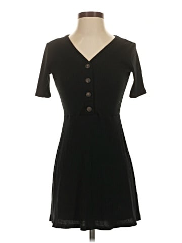 Sadie & Sage Casual Dress (view 1)