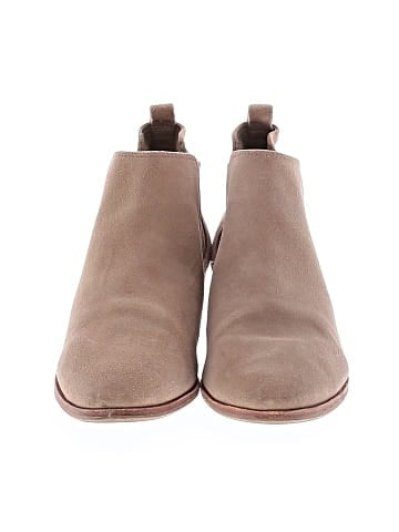 MICHAEL Michael Kors Ankle Boots (view 2)