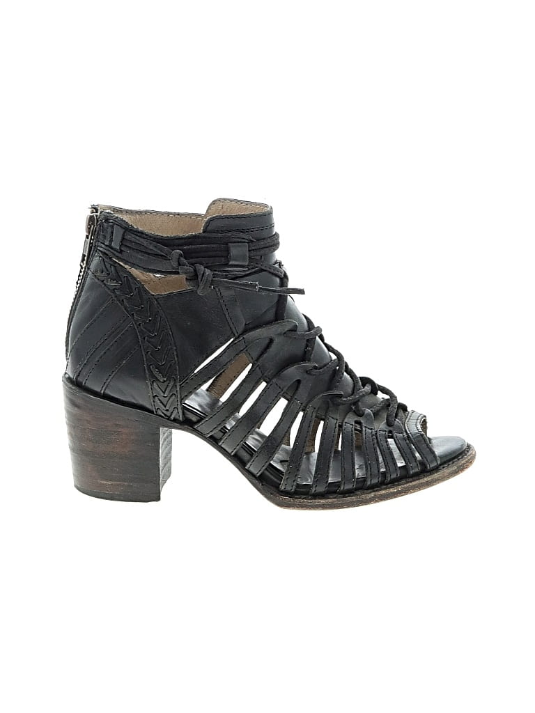 Pre-owned Freebird Sandals In Black