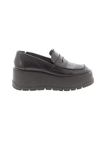 Free People Flats (view 1)