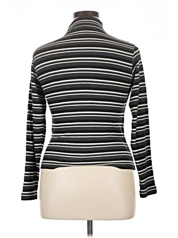 Unbranded Turtleneck Sweater (view 2)
