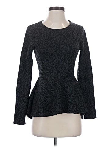 Red Saks Fifth Avenue Long Sleeve T-Shirt (view 1)