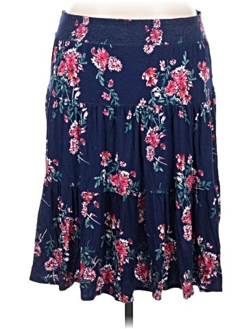 St. John's Bay Casual Skirt (view 1)