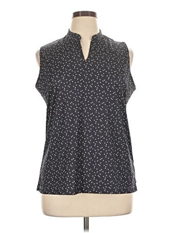 Nike Sleeveless T-Shirt (view 1)
