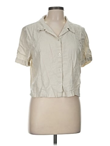 Charlotte Russe Short Sleeve Blouse (view 1)