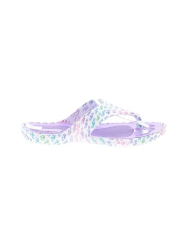 Unbranded Flip Flops (view 1)