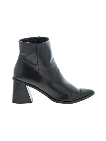 Unbranded Ankle Boots (view 1)