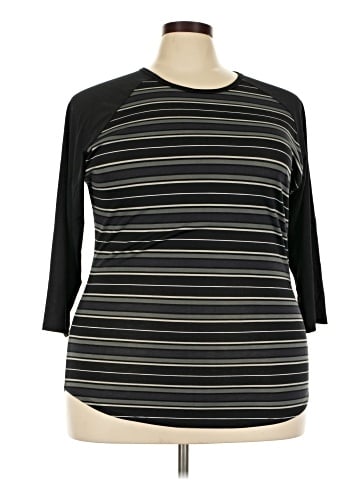 Lularoe 3/4 Sleeve T-Shirt (view 1)