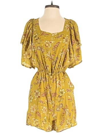 Chelsea & Violet Casual Dress (view 1)