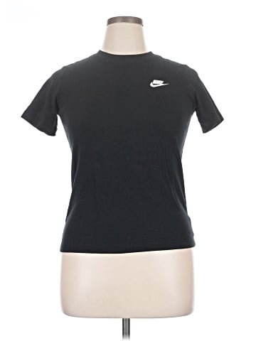 Nike Active T-Shirt (view 1)