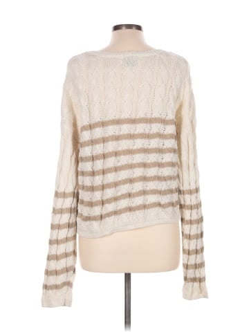 American Eagle Outfitters Pullover Sweater (view 2)