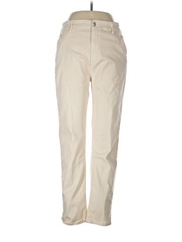 Paige Khakis (view 1)