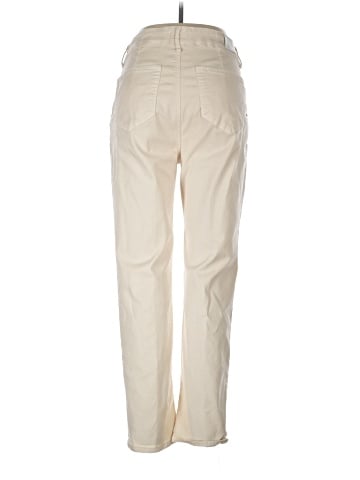 Paige Khakis (view 2)