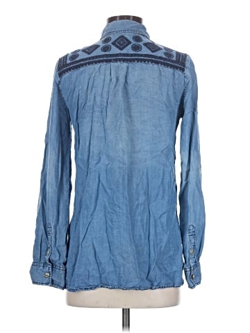 Buttons Long Sleeve Button-Down Shirt (view 2)