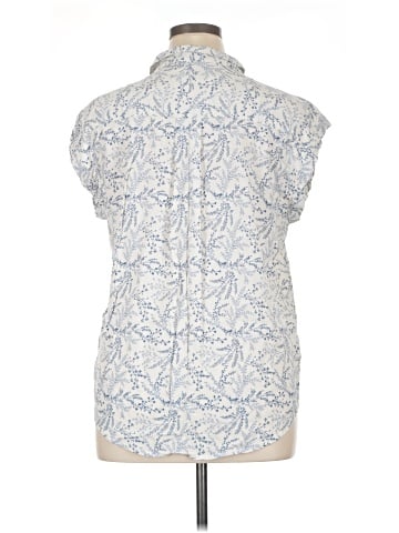 Jachs Girlfriend Sleeveless Button-Down Shirt (view 2)