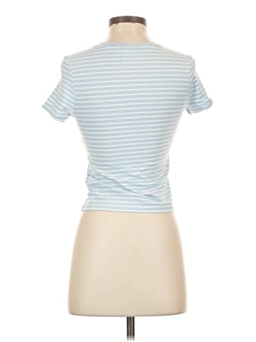 Old Navy Short Sleeve Turtleneck (view 2)