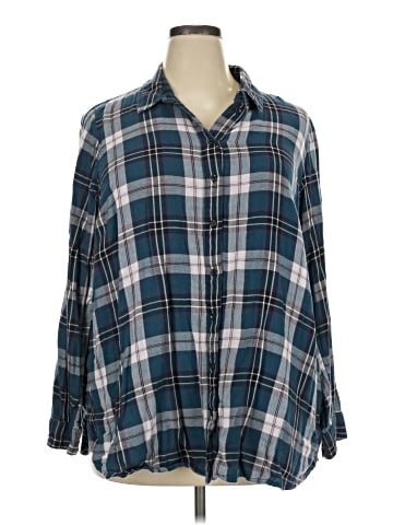 Lane Bryant Long Sleeve Button-Down Shirt (view 1)