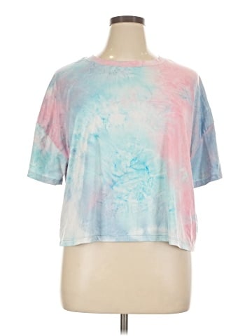 Socialite Short Sleeve T-Shirt (view 1)