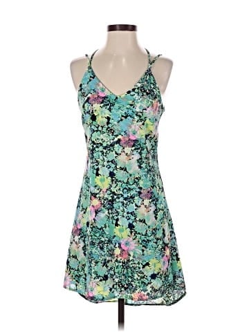 Xhilaration Casual Dress (view 1)
