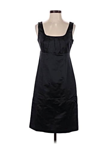 Banana Republic Cocktail Dress (view 1)