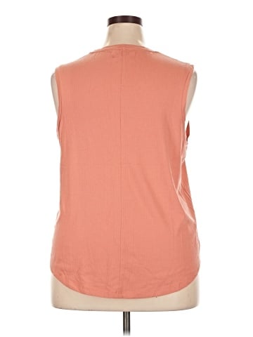 Liv Sleeveless T-Shirt (view 2)