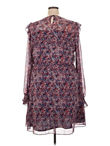 Banana Republic Factory Store Casual Dress (view 2)