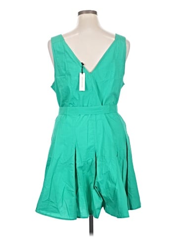 Banana Republic Casual Dress (view 2)